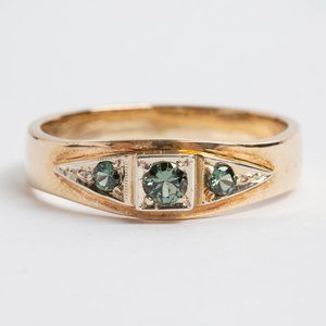 Vintage Alexandrite Ring in 8K Yellow Gold